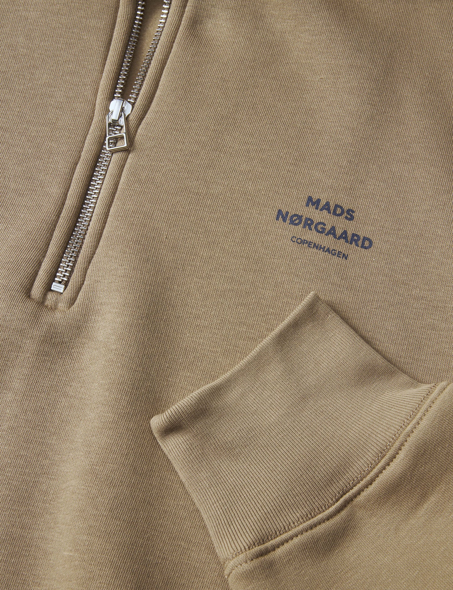 Standard Half Zip Logo Sweat, Lead Gray