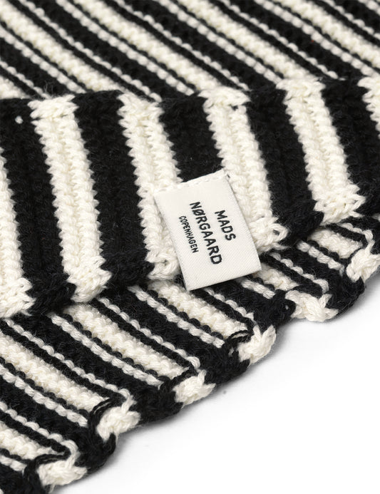 Momo Crochet Stripe scarf, Black/Vanilla Ice